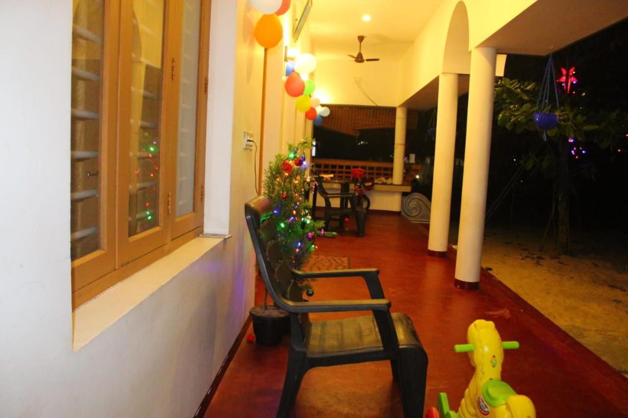 Marari Anna Beach Homestay Mararikulam Eksteriør billede