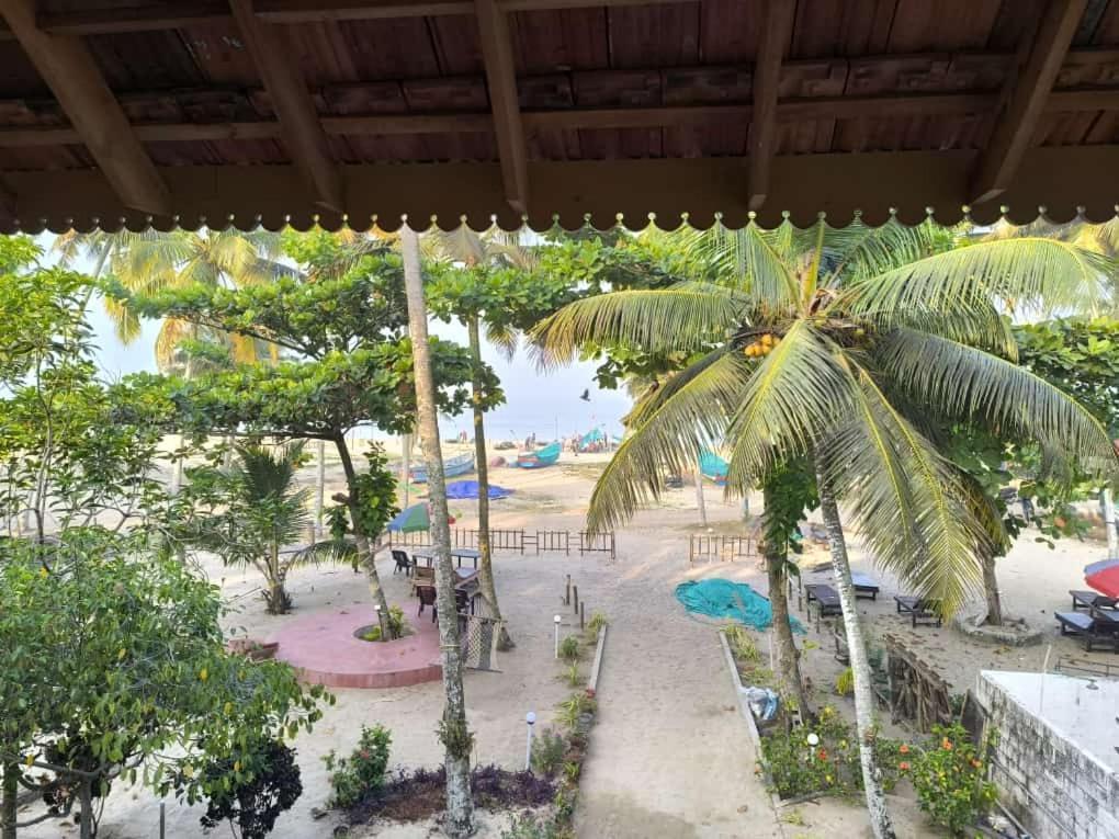 Marari Anna Beach Homestay Mararikulam Eksteriør billede