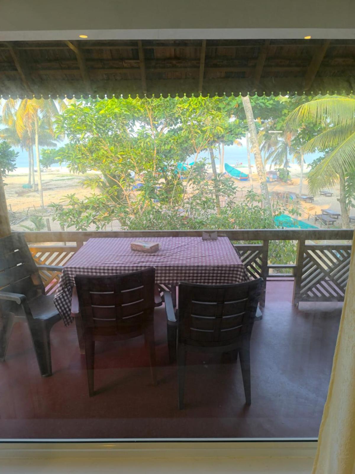 Marari Anna Beach Homestay Mararikulam Eksteriør billede